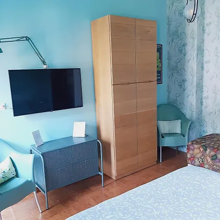 Residenza Dei Pini * 西维尔诺瓦·马尔凯